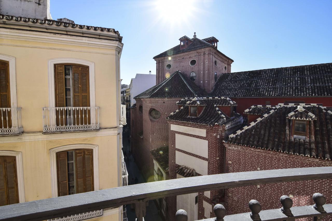 Letmalaga Comedy Exterior foto
